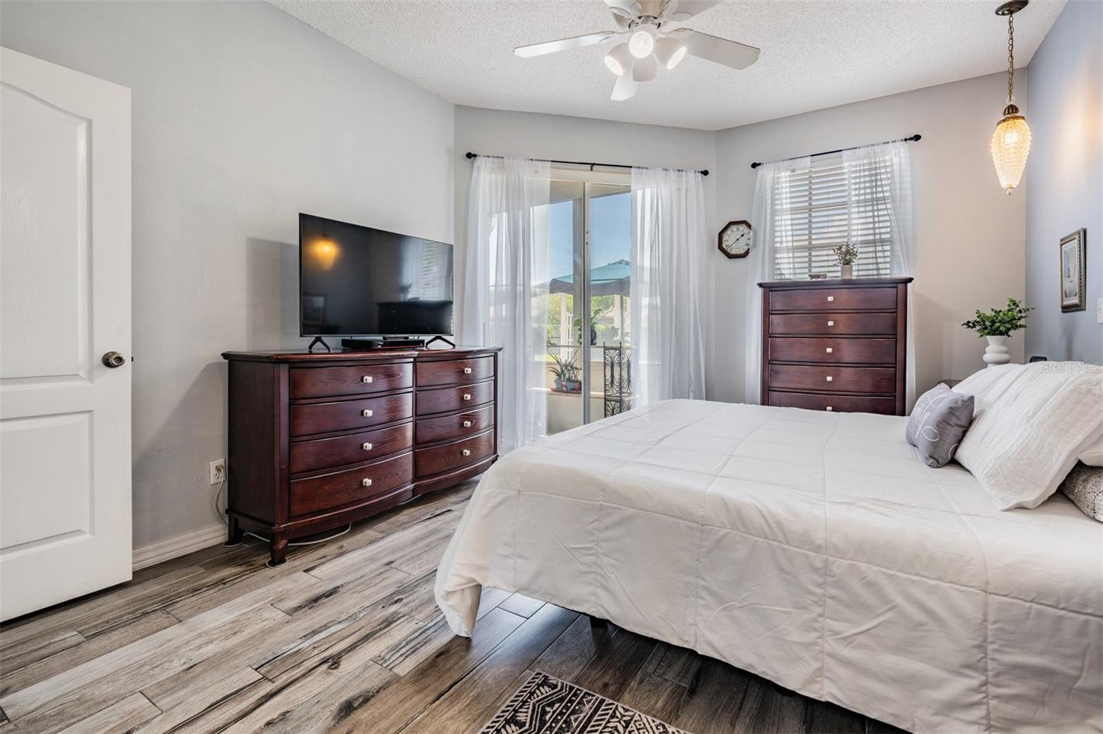 217 HEMINGWAY DR, OLDSMAR, FL, 34677