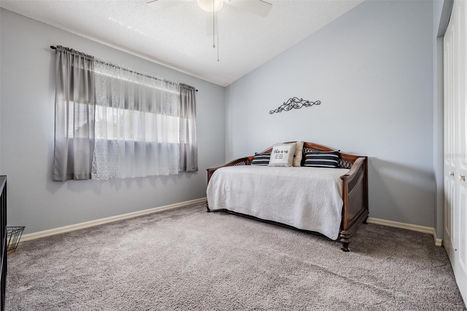 217 HEMINGWAY DR, OLDSMAR, FL, 34677