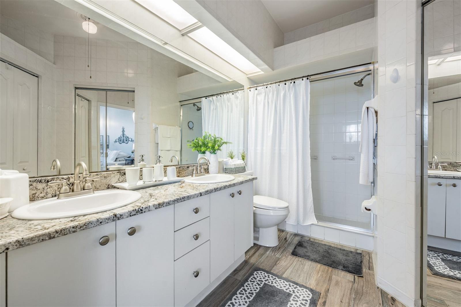 217 HEMINGWAY DR, OLDSMAR, FL, 34677