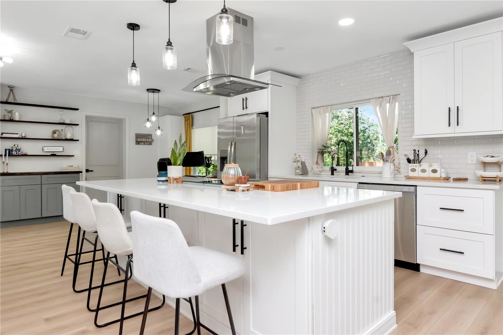 125 SIOBHAN AVE, TAMPA, FL, 33613