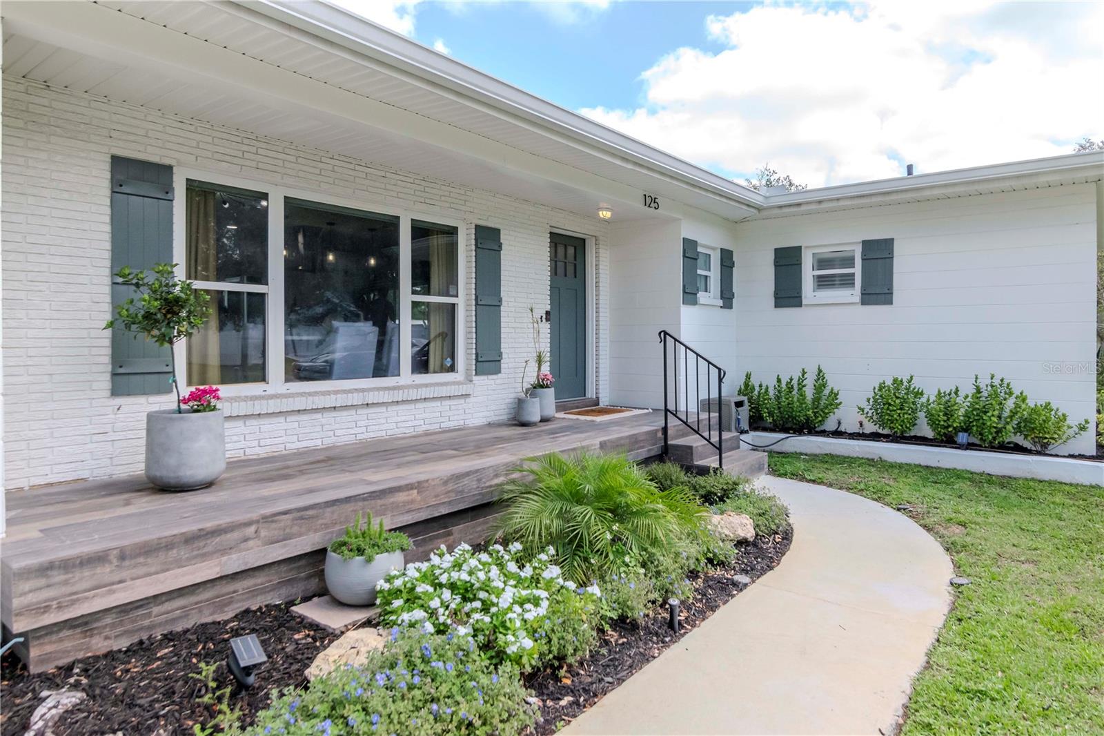 125 SIOBHAN AVE, TAMPA, FL, 33613