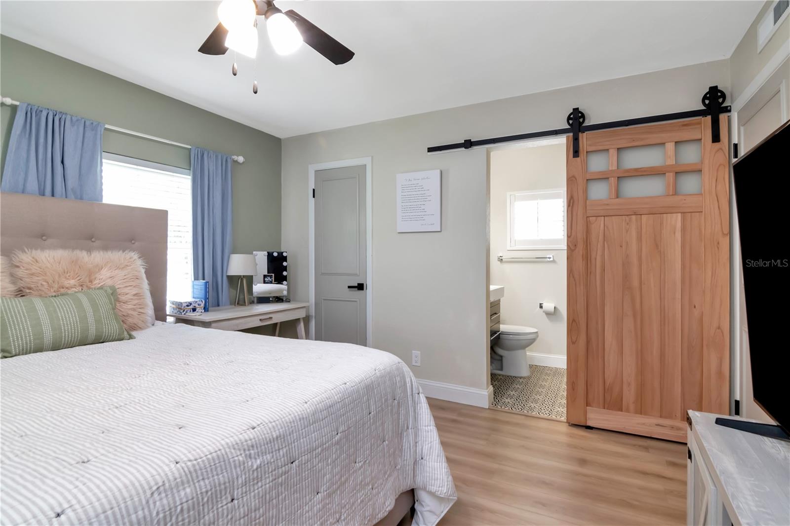 125 SIOBHAN AVE, TAMPA, FL, 33613