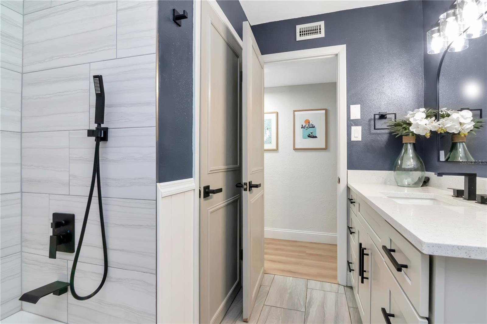 125 SIOBHAN AVE, TAMPA, FL, 33613