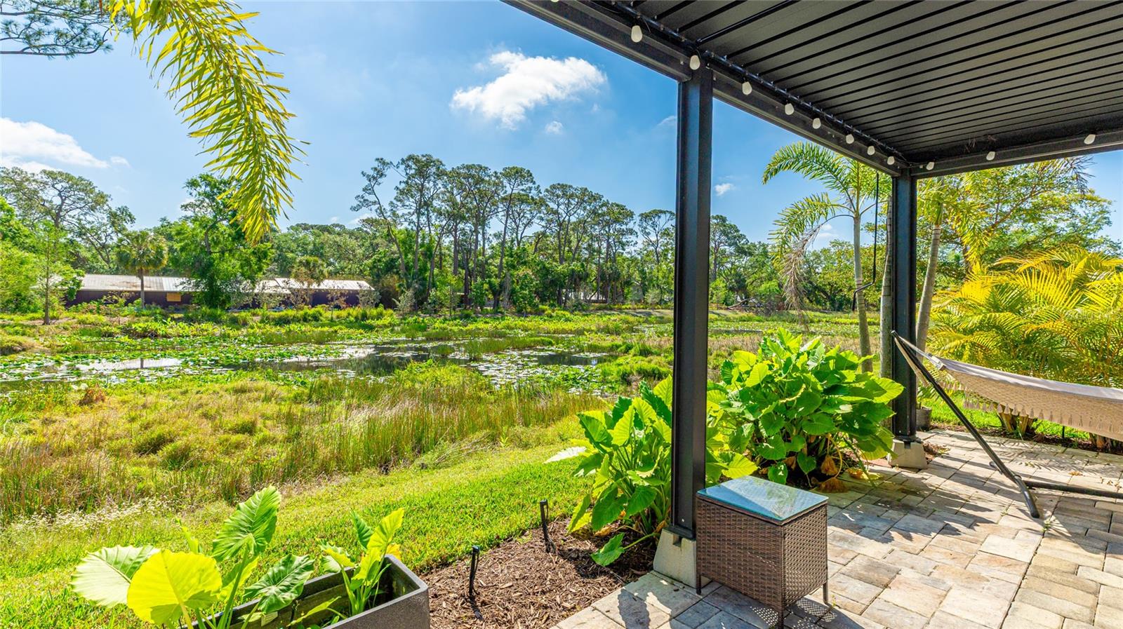 2566 FIREFLAG LN, SARASOTA, FL, 34232