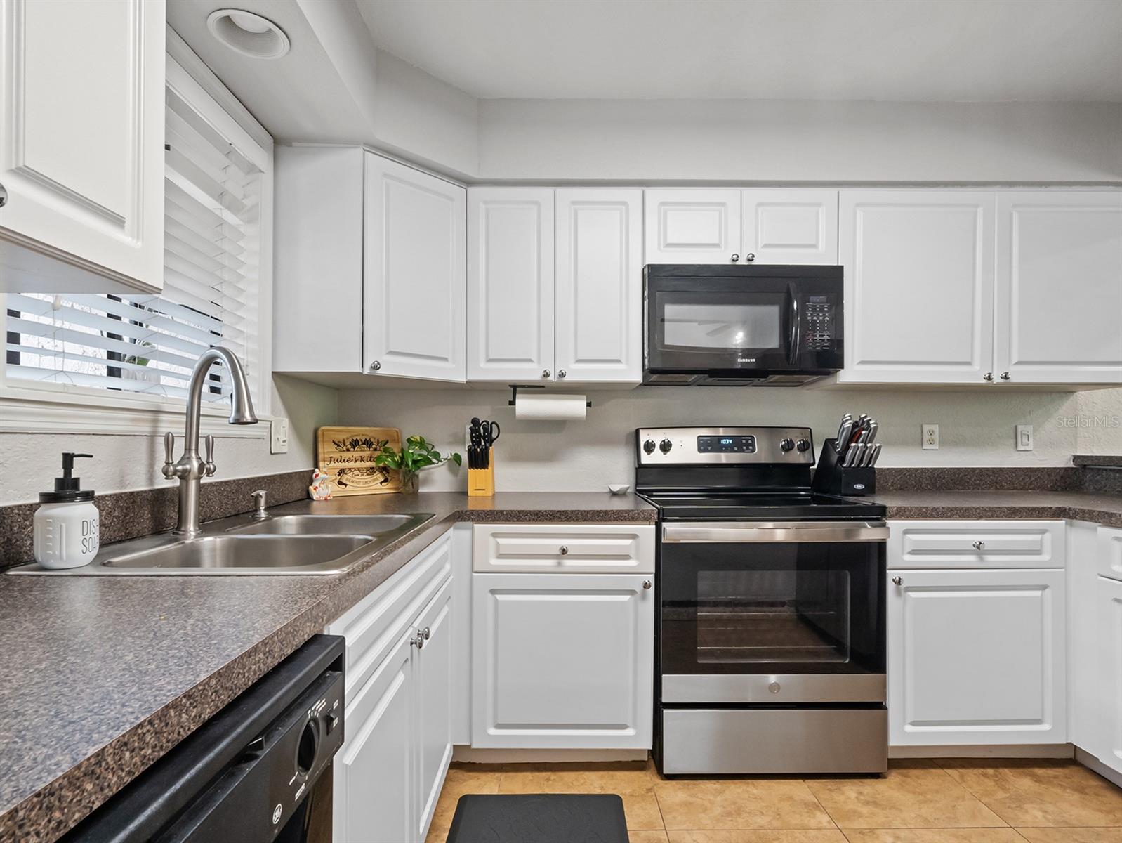 940 DOUGLAS AVE #118, ALTAMONTE SPRINGS, FL, 32714