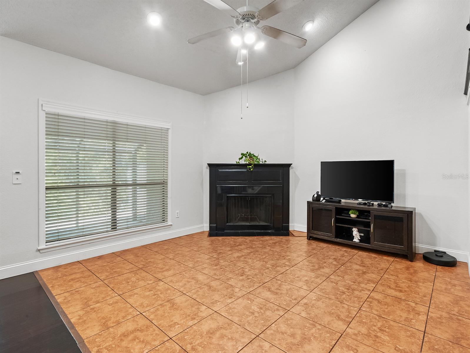 940 DOUGLAS AVE #118, ALTAMONTE SPRINGS, FL, 32714