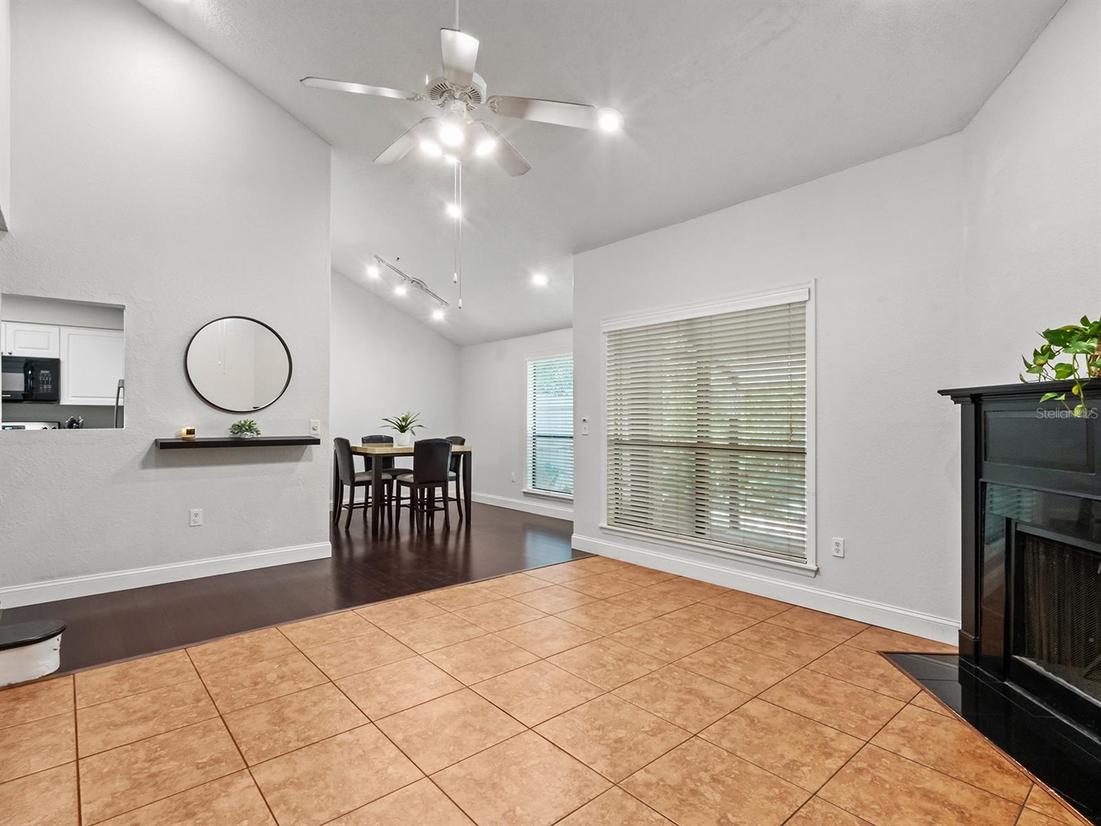 940 DOUGLAS AVE #118, ALTAMONTE SPRINGS, FL, 32714