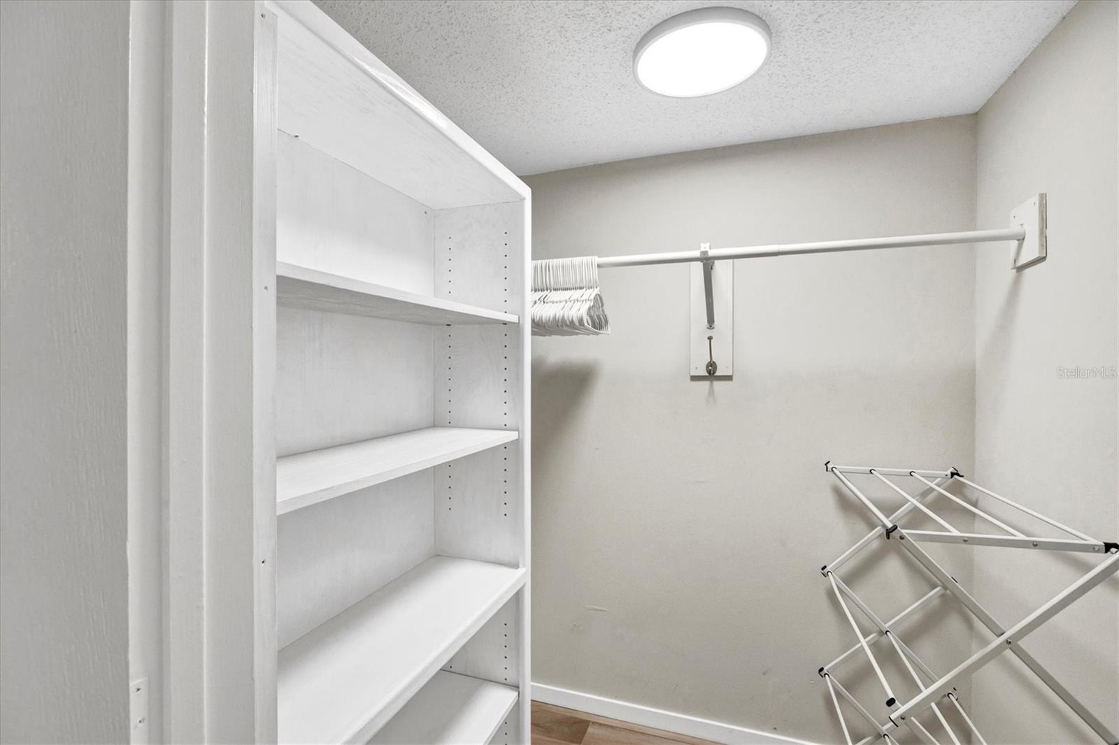 8710 MIDNIGHT PASS RD #202, SARASOTA, FL, 34242