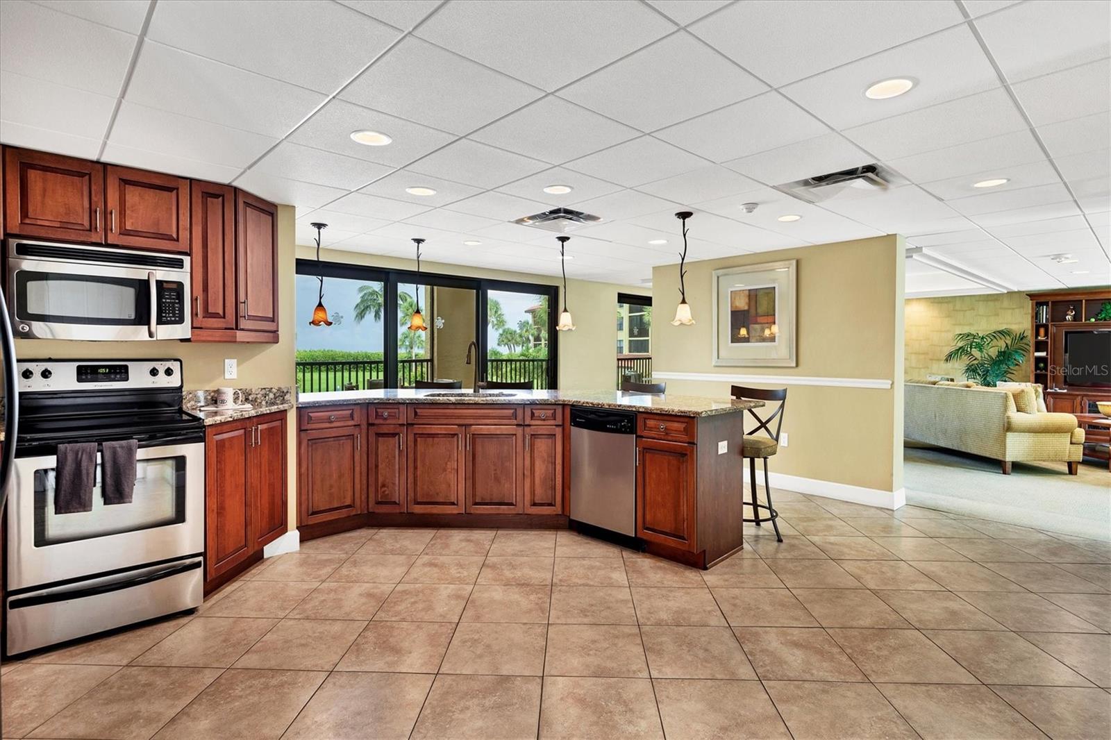 8710 MIDNIGHT PASS RD #202, SARASOTA, FL, 34242