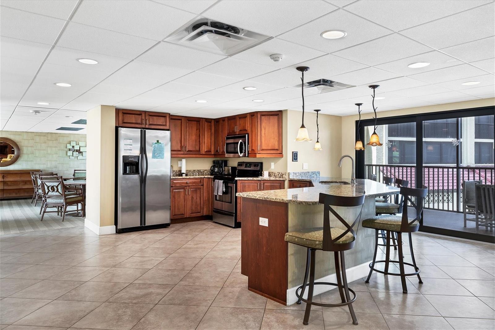 8710 MIDNIGHT PASS RD #202, SARASOTA, FL, 34242