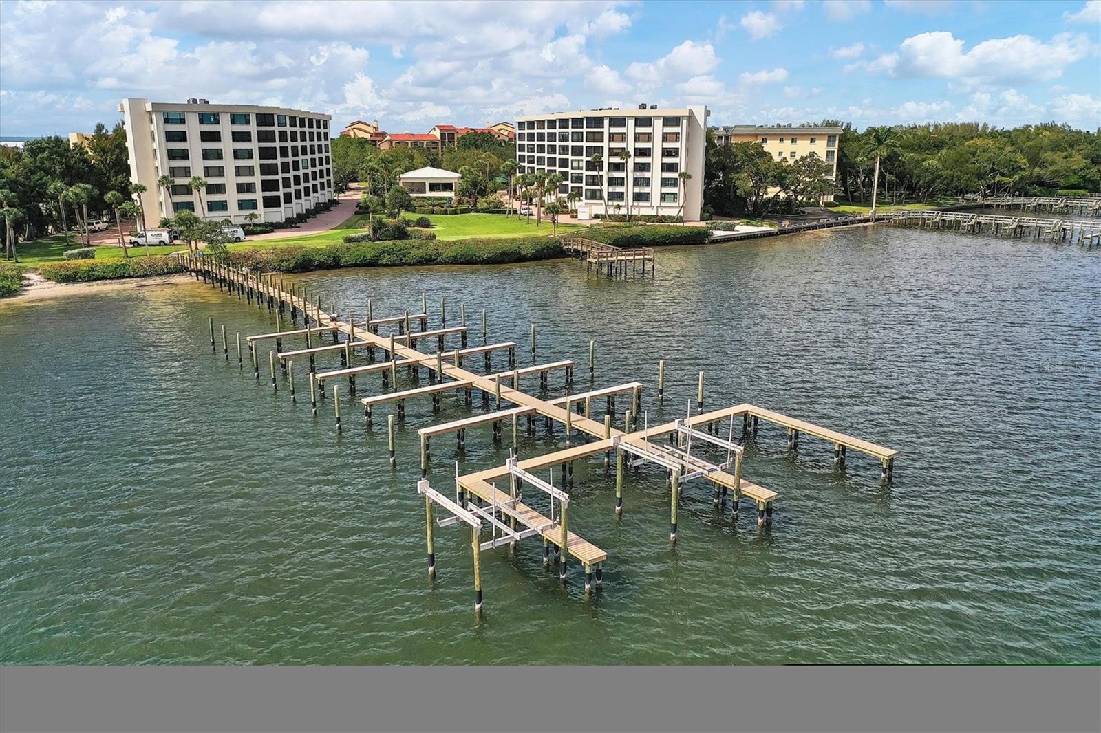 8710 MIDNIGHT PASS RD #202, SARASOTA, FL, 34242