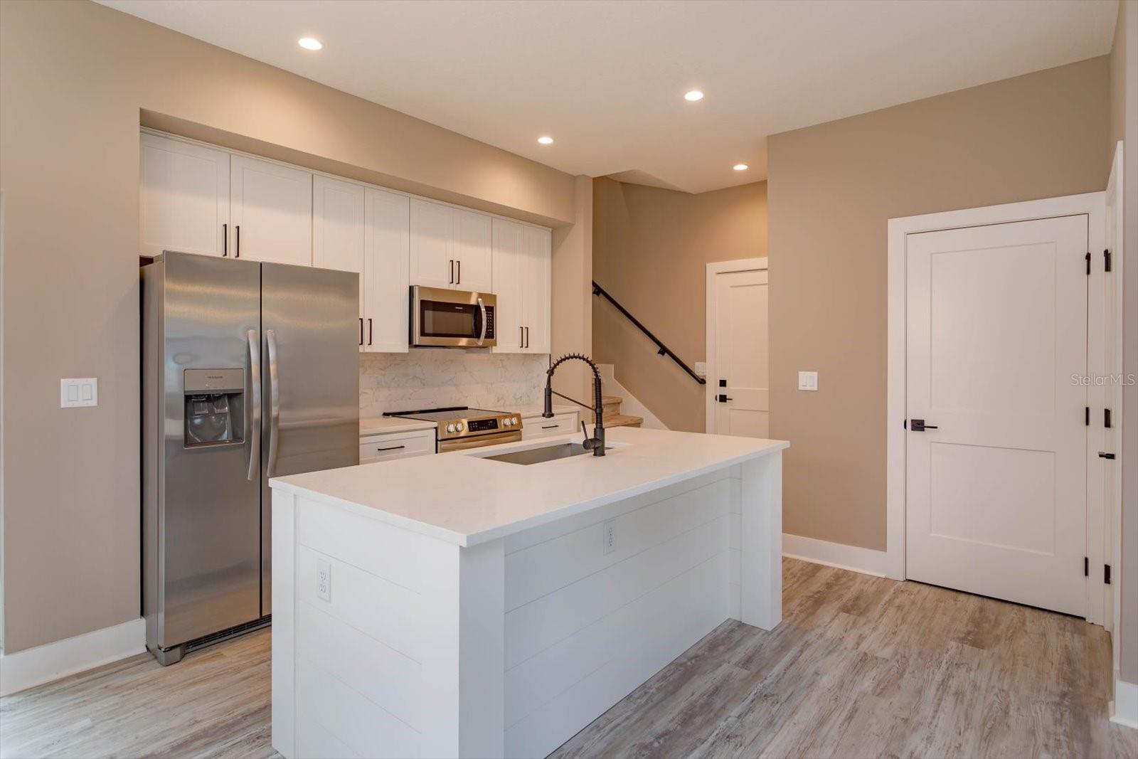 1340 CRYSTAL LAKE AVE E, ORLANDO, FL, 32806