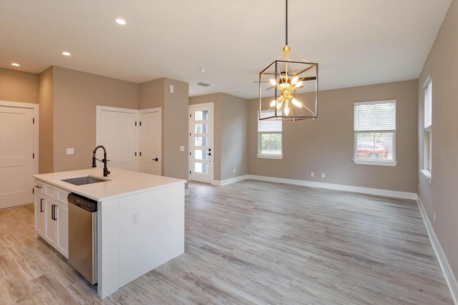 1340 CRYSTAL LAKE AVE E, ORLANDO, FL, 32806