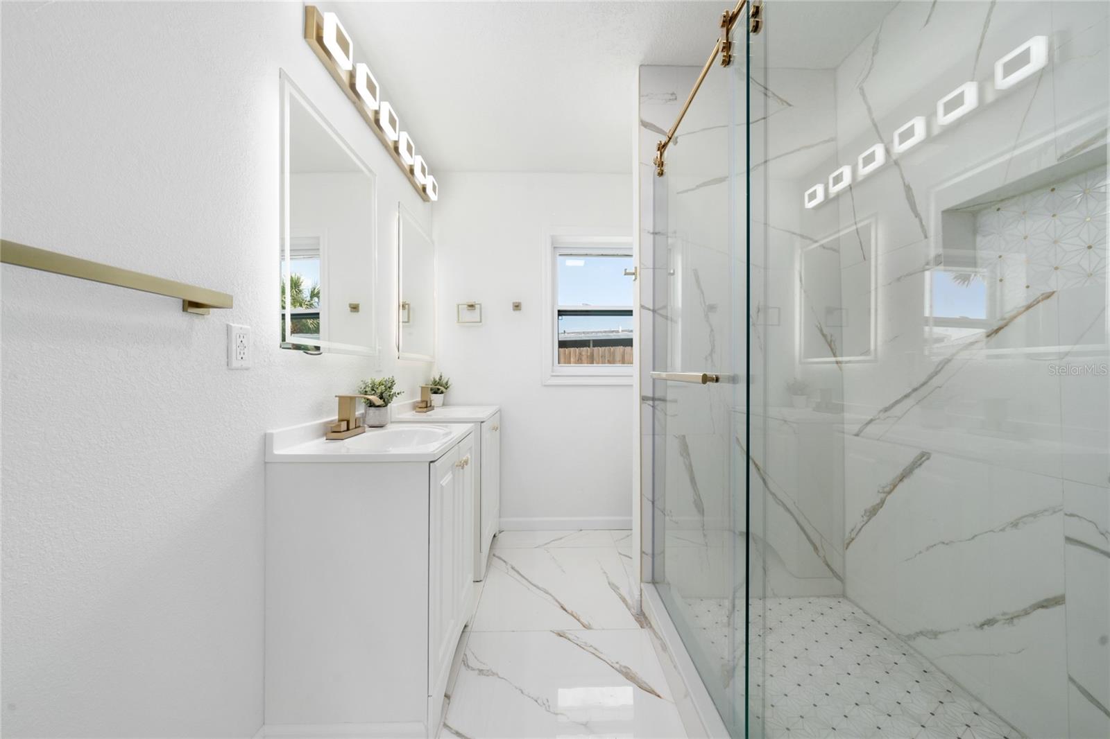 520 BAYWOOD DR S, DUNEDIN, FL, 34698