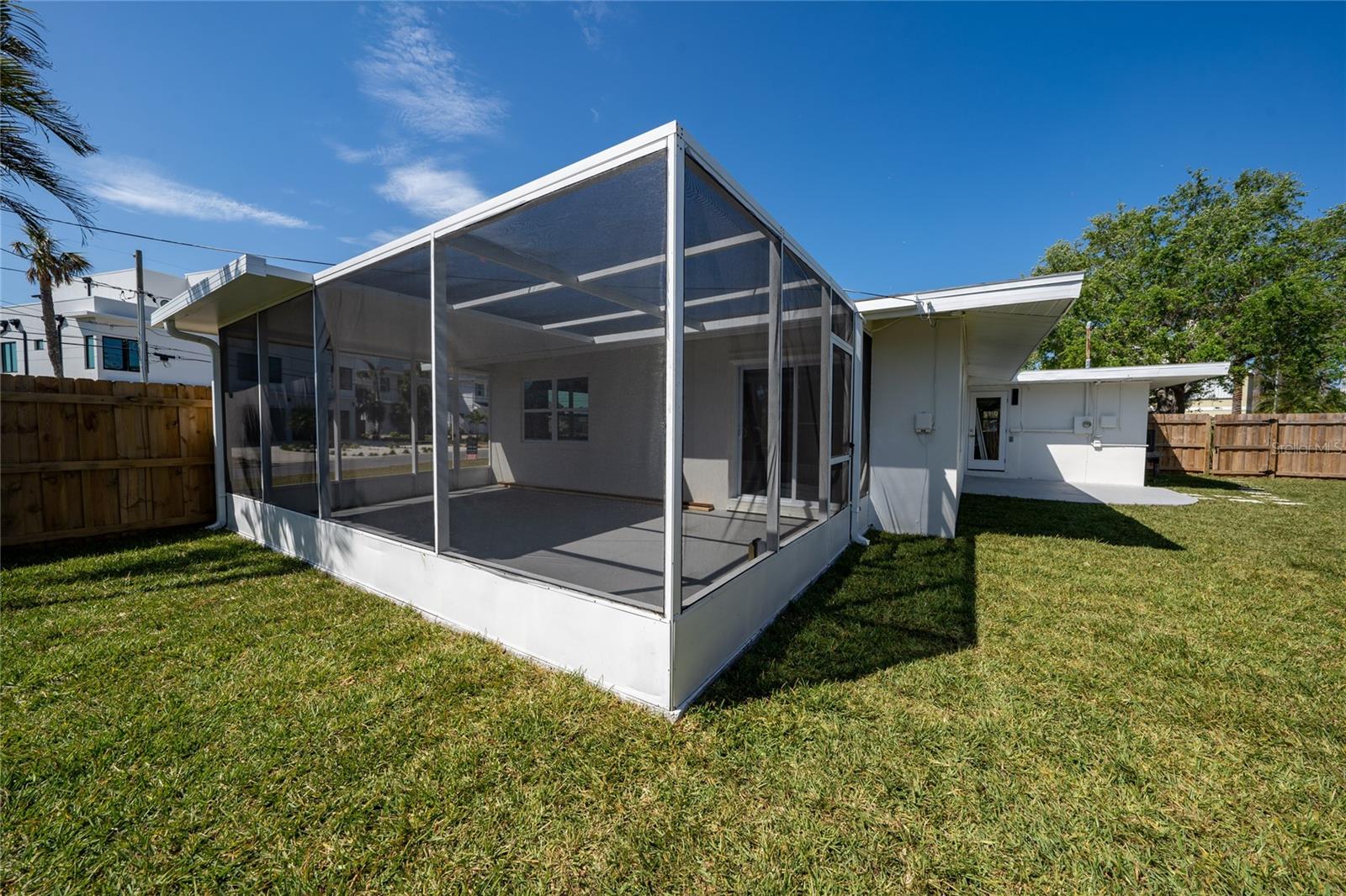 520 BAYWOOD DR S, DUNEDIN, FL, 34698