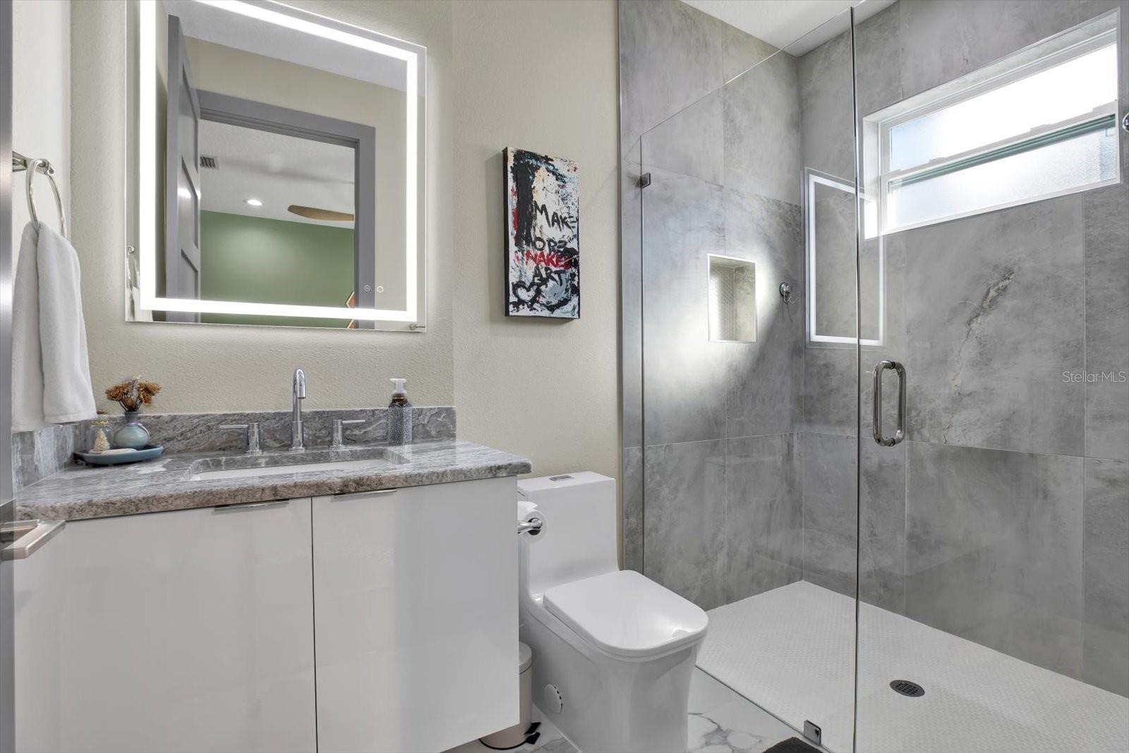 511 45TH AVE N, ST PETERSBURG, FL, 33703