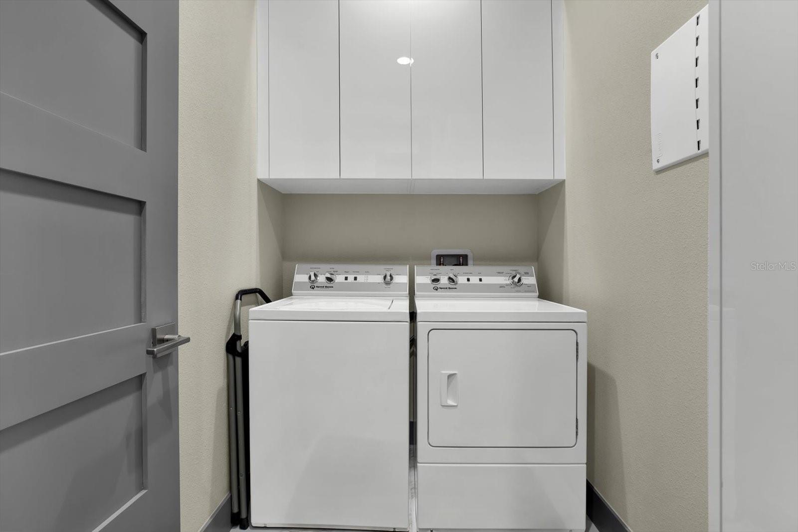 511 45TH AVE N, ST PETERSBURG, FL, 33703