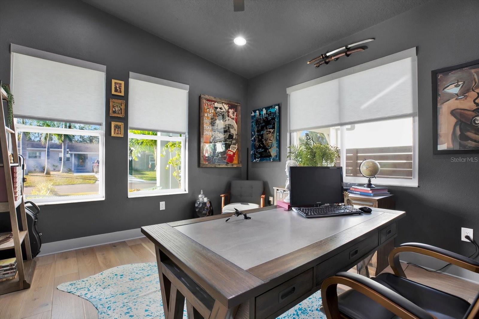 511 45TH AVE N, ST PETERSBURG, FL, 33703