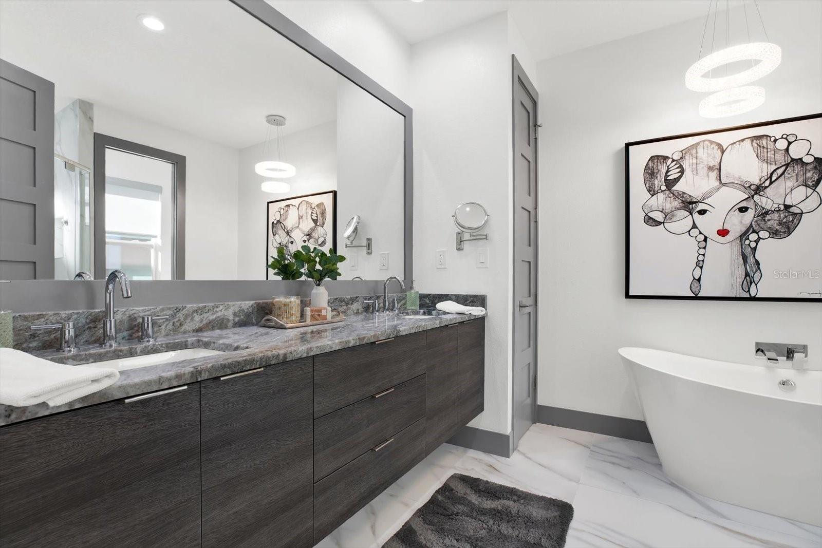 511 45TH AVE N, ST PETERSBURG, FL, 33703