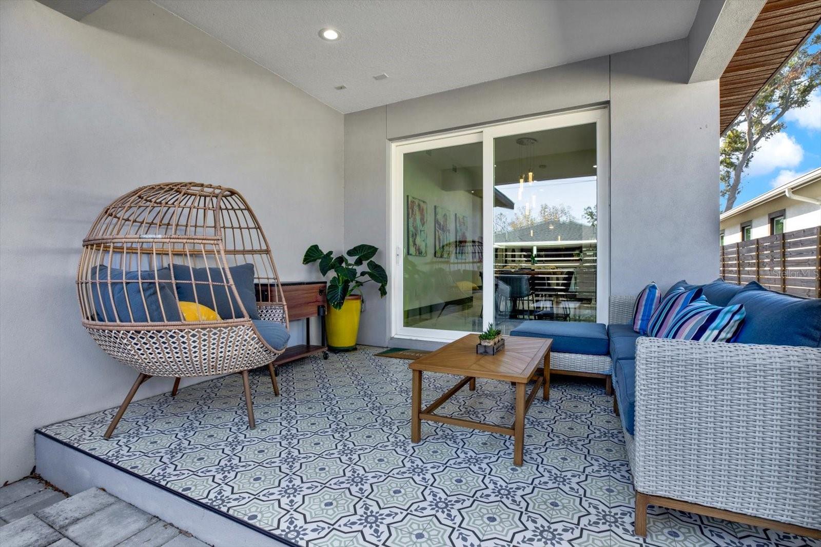 511 45TH AVE N, ST PETERSBURG, FL, 33703