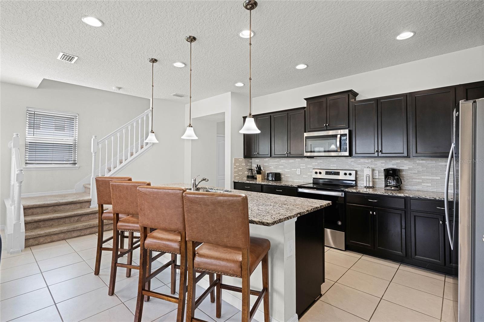 2427 DUBAI ST, KISSIMMEE, FL, 34747