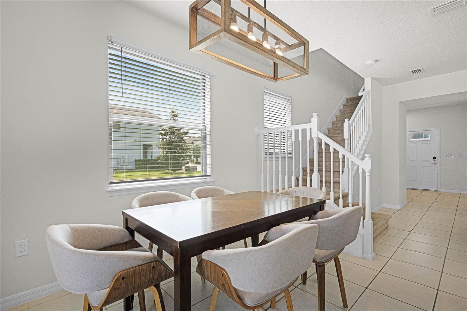 2427 DUBAI ST, KISSIMMEE, FL, 34747