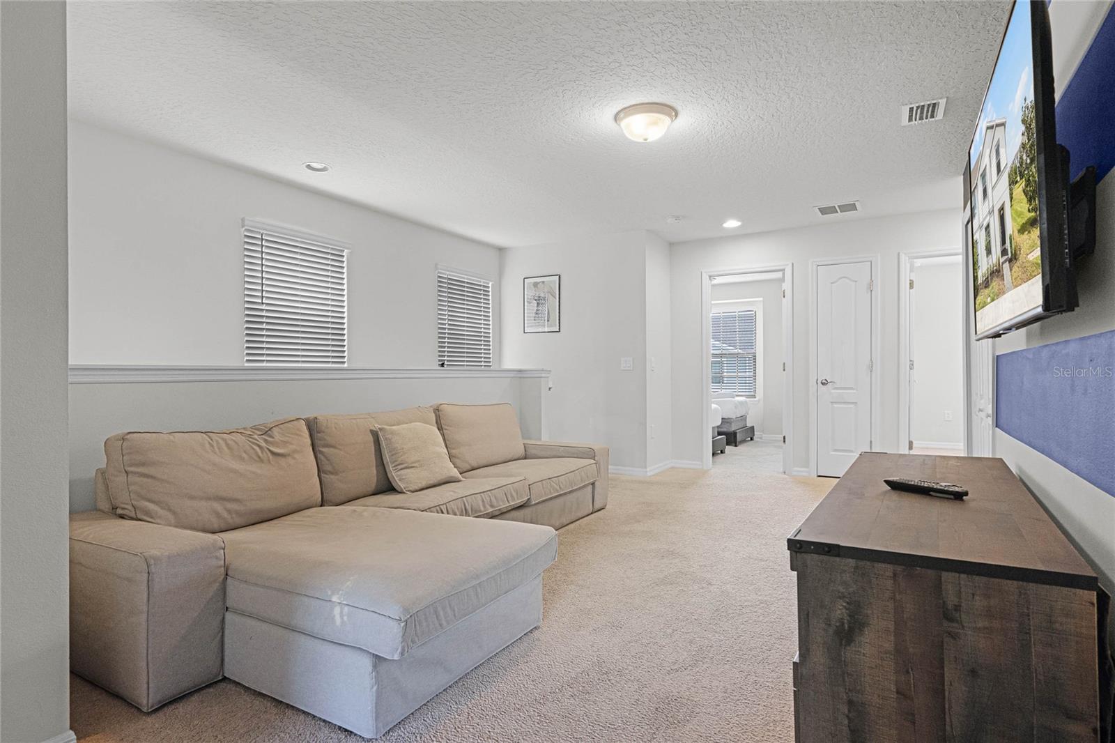 2427 DUBAI ST, KISSIMMEE, FL, 34747