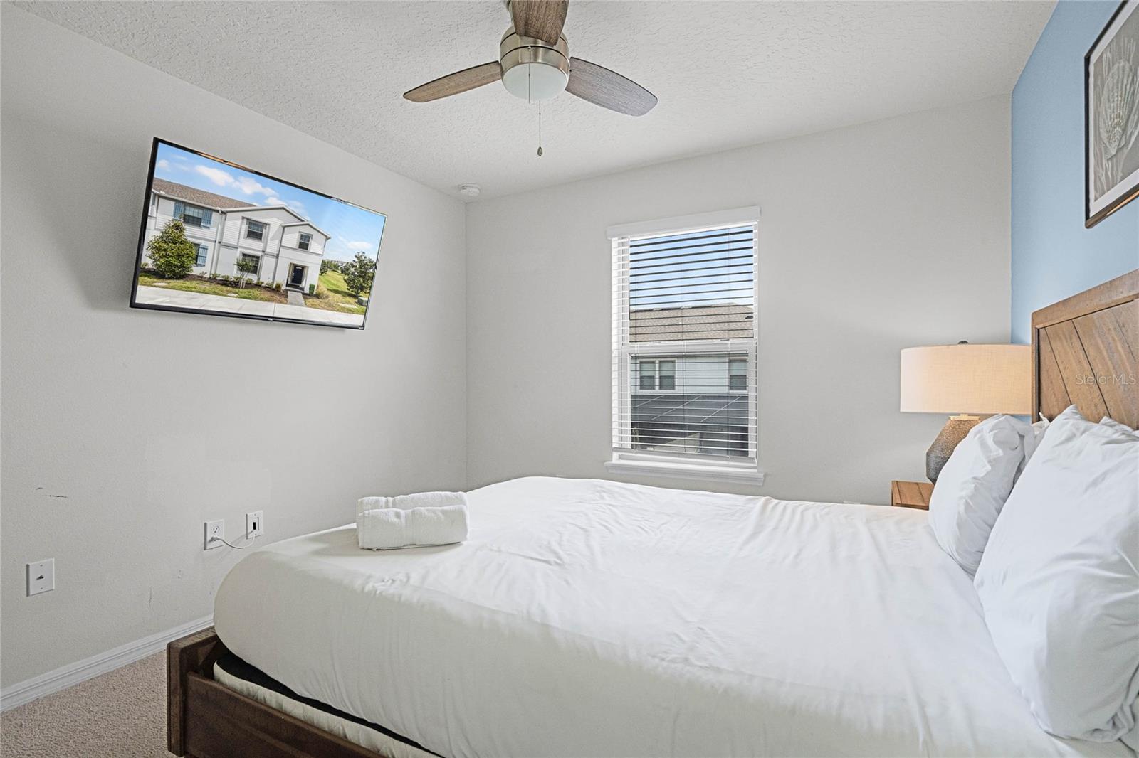 2427 DUBAI ST, KISSIMMEE, FL, 34747