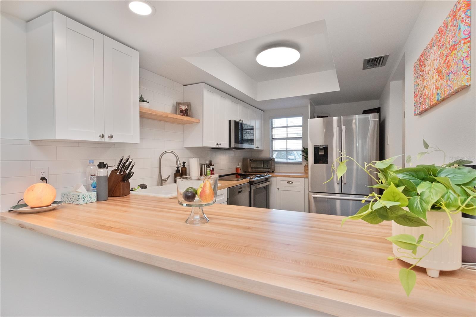 3810 N OAK DR #N61, TAMPA, FL, 33611