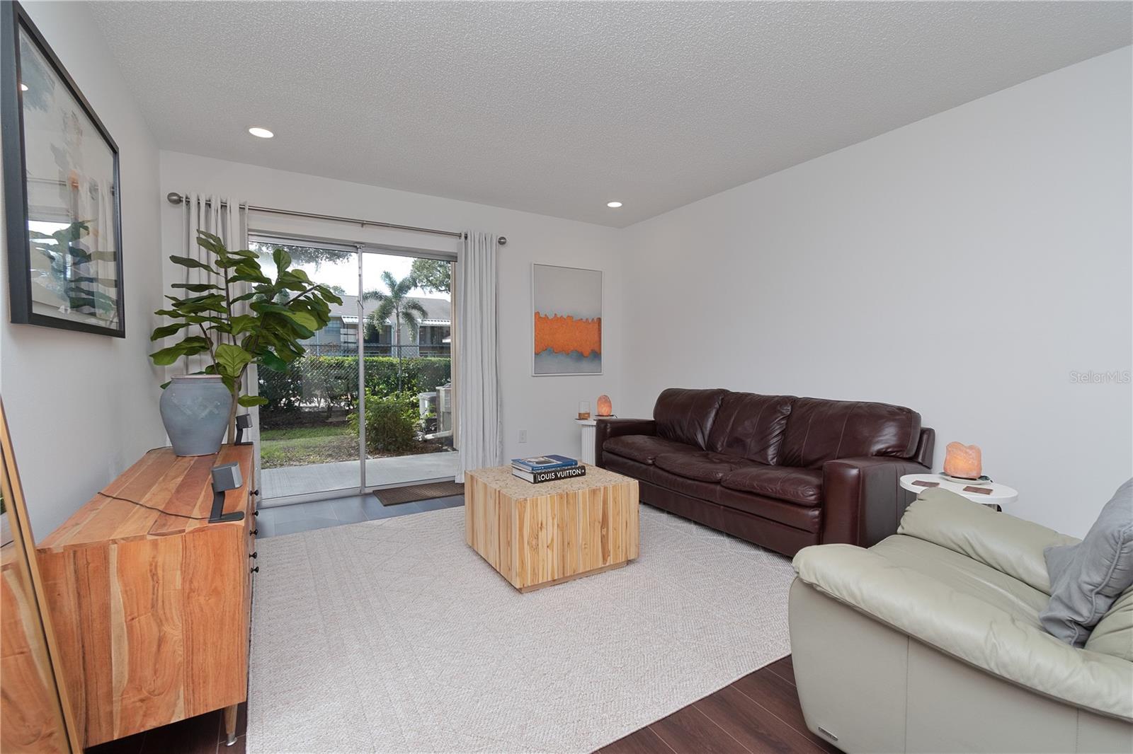 3810 N OAK DR #N61, TAMPA, FL, 33611