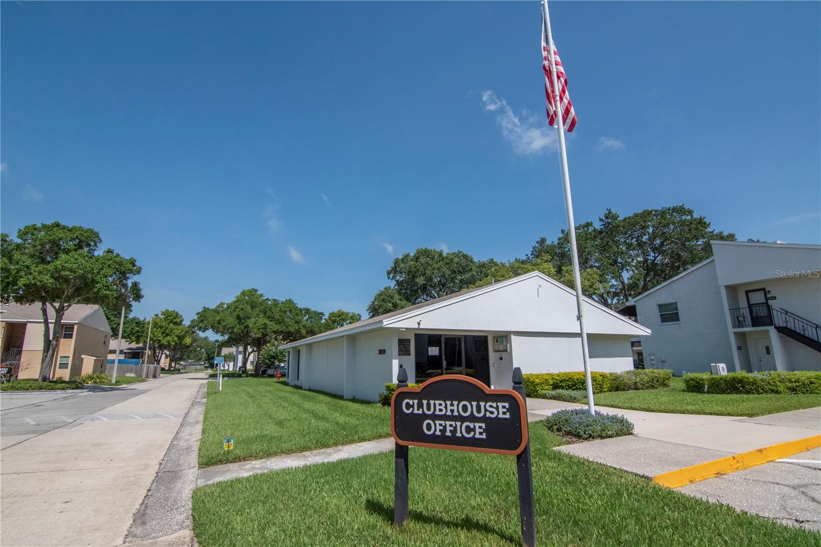 3810 N OAK DR #N61, TAMPA, FL, 33611