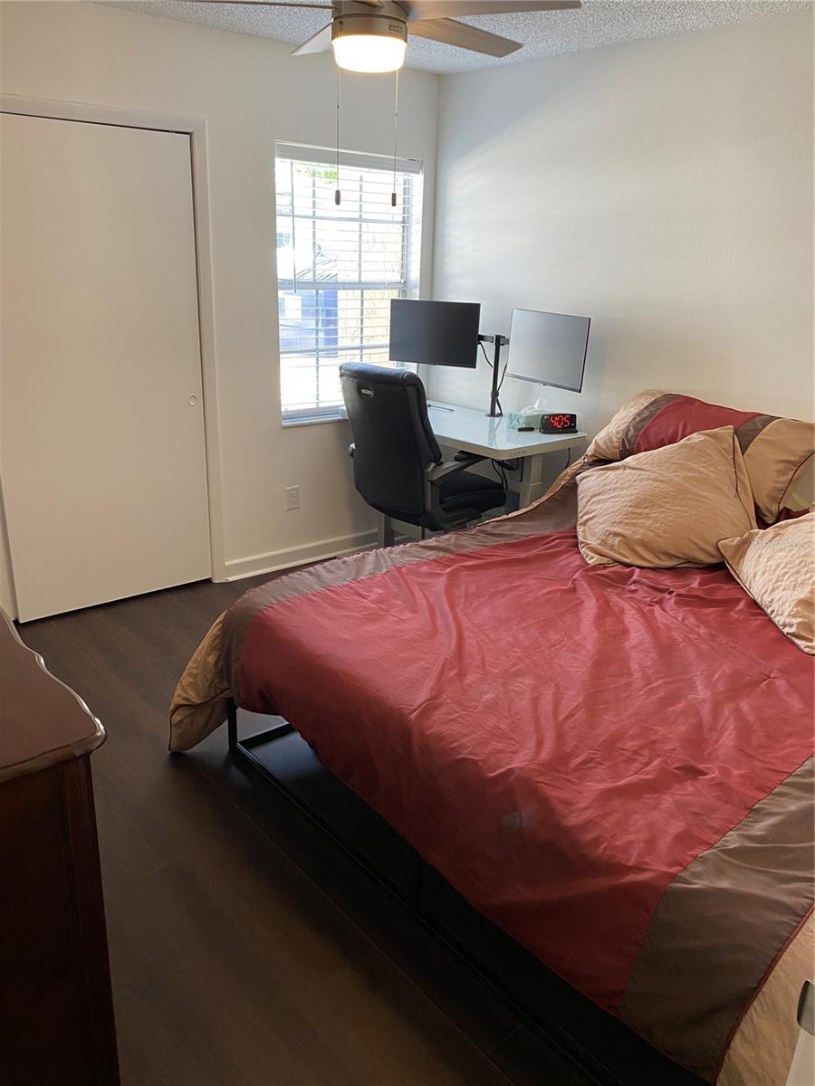 3810 N OAK DR #N61, TAMPA, FL, 33611