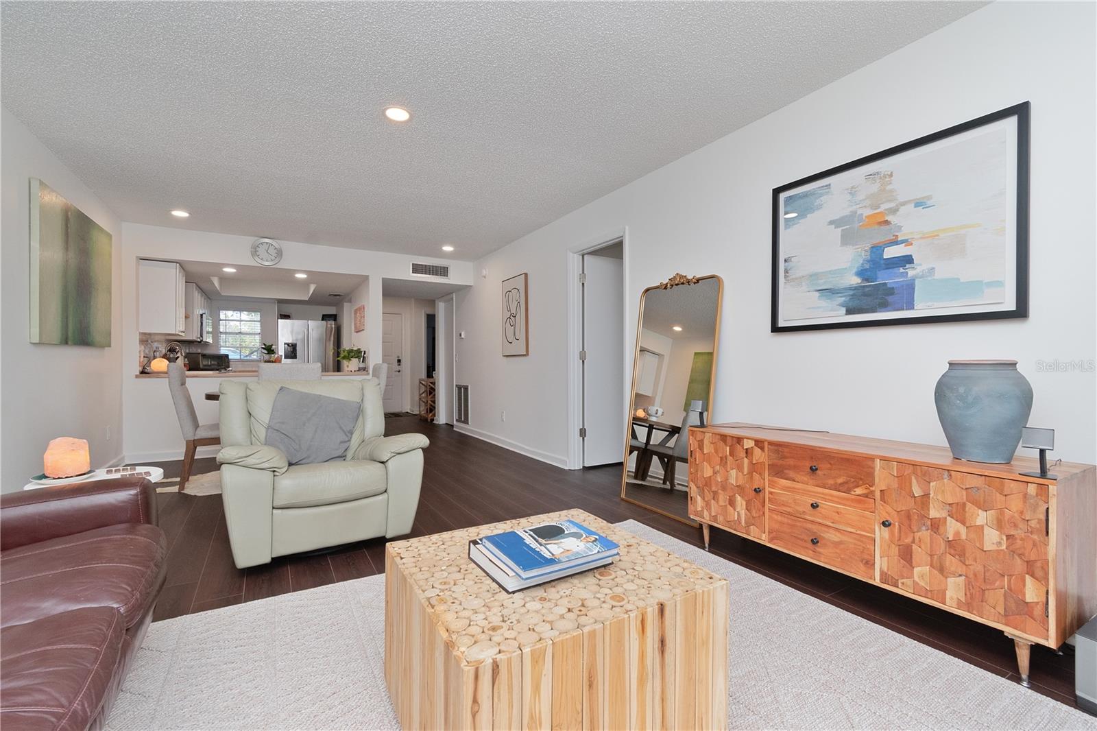 3810 N OAK DR #N61, TAMPA, FL, 33611