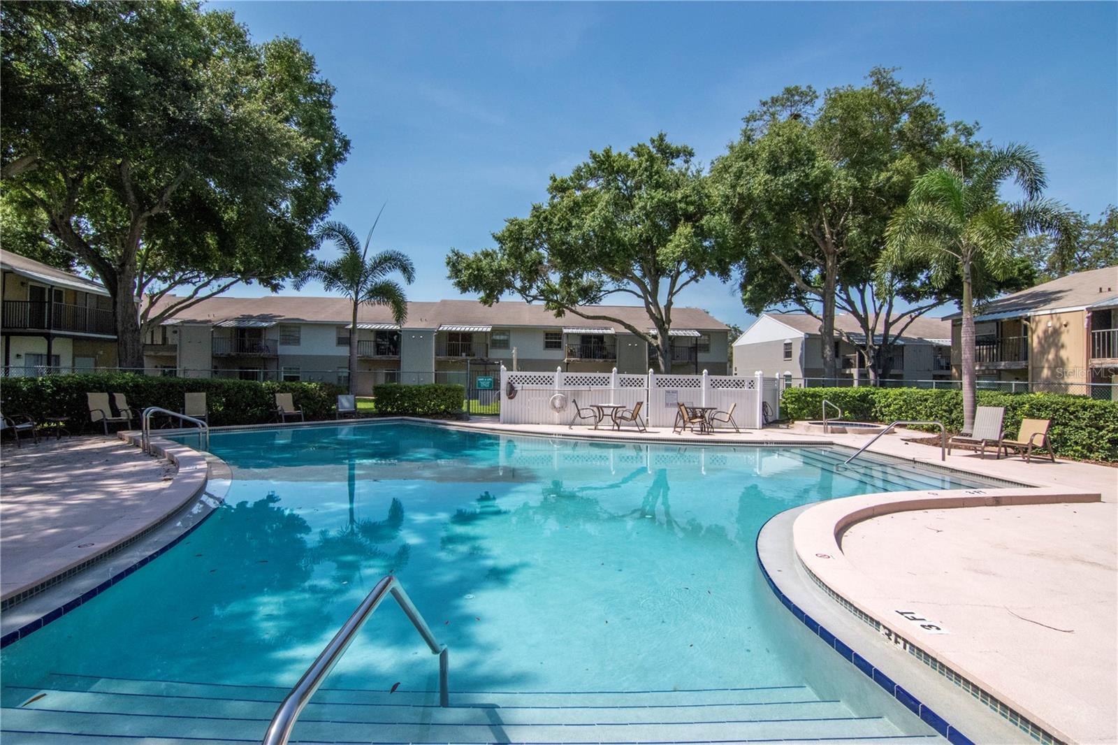 3810 N OAK DR #N61, TAMPA, FL, 33611