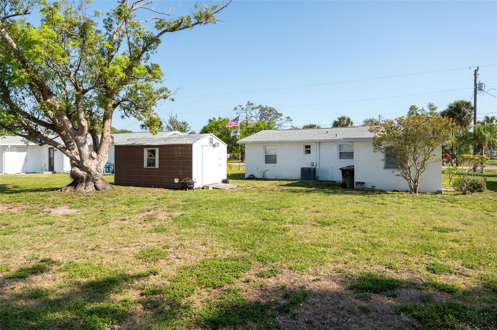 360 W COWLES ST, ENGLEWOOD, FL, 34223