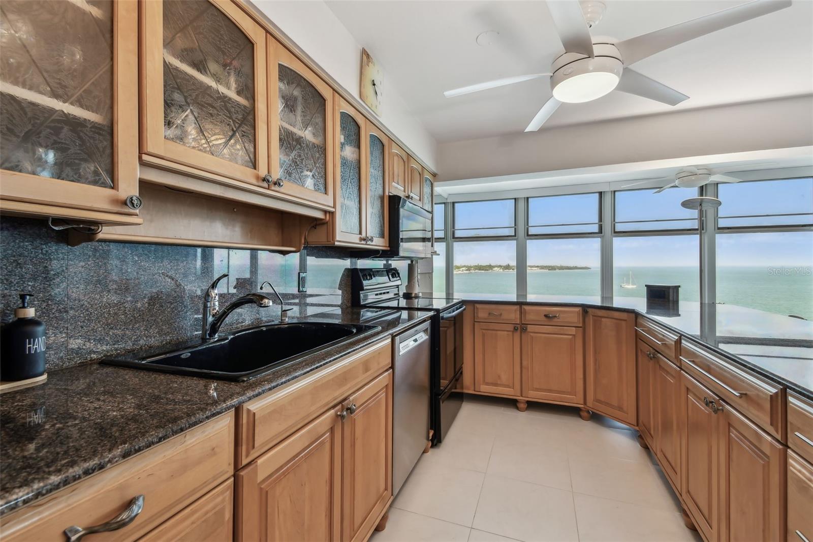 7200 SUNSHINE SKYWAY LN S #6H, ST PETERSBURG, FL, 33711