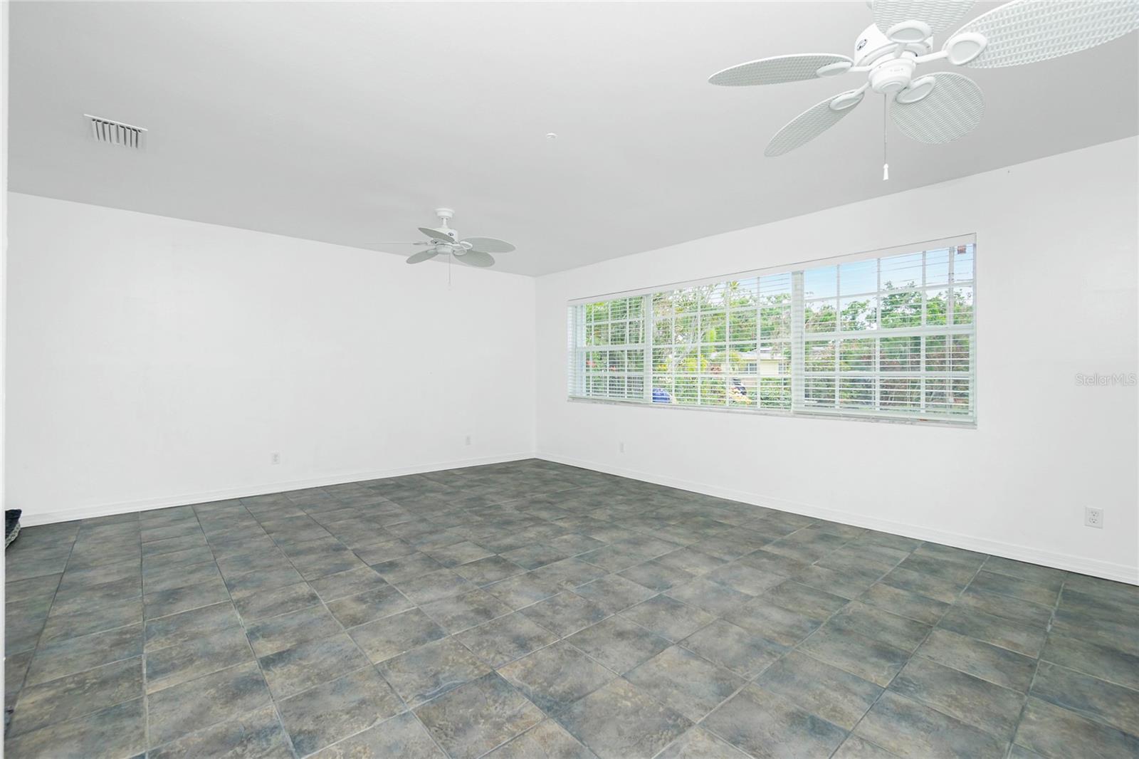 379 PEPPERTREE RD, VENICE, FL, 34293