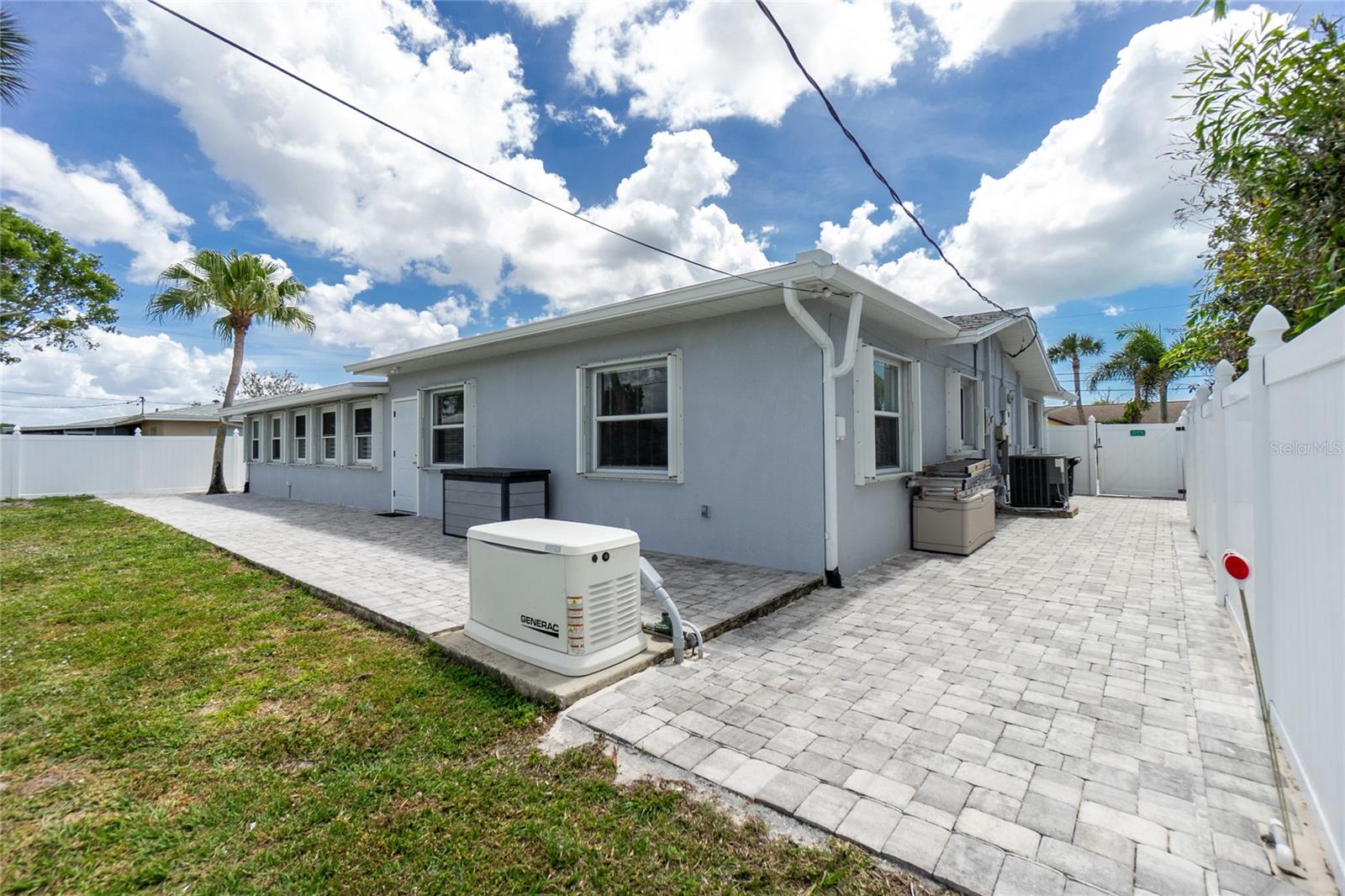 379 PEPPERTREE RD, VENICE, FL, 34293