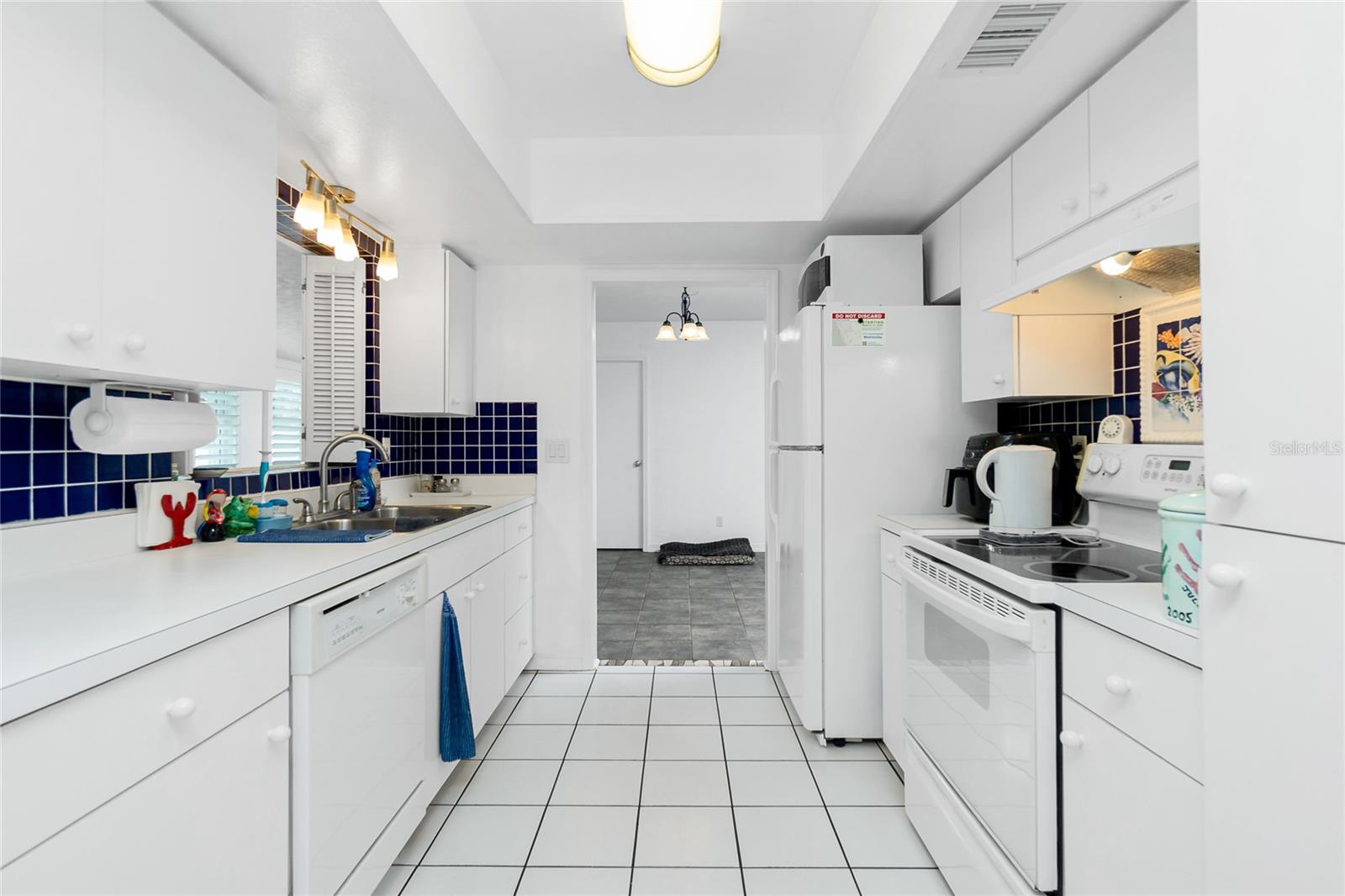 379 PEPPERTREE RD, VENICE, FL, 34293