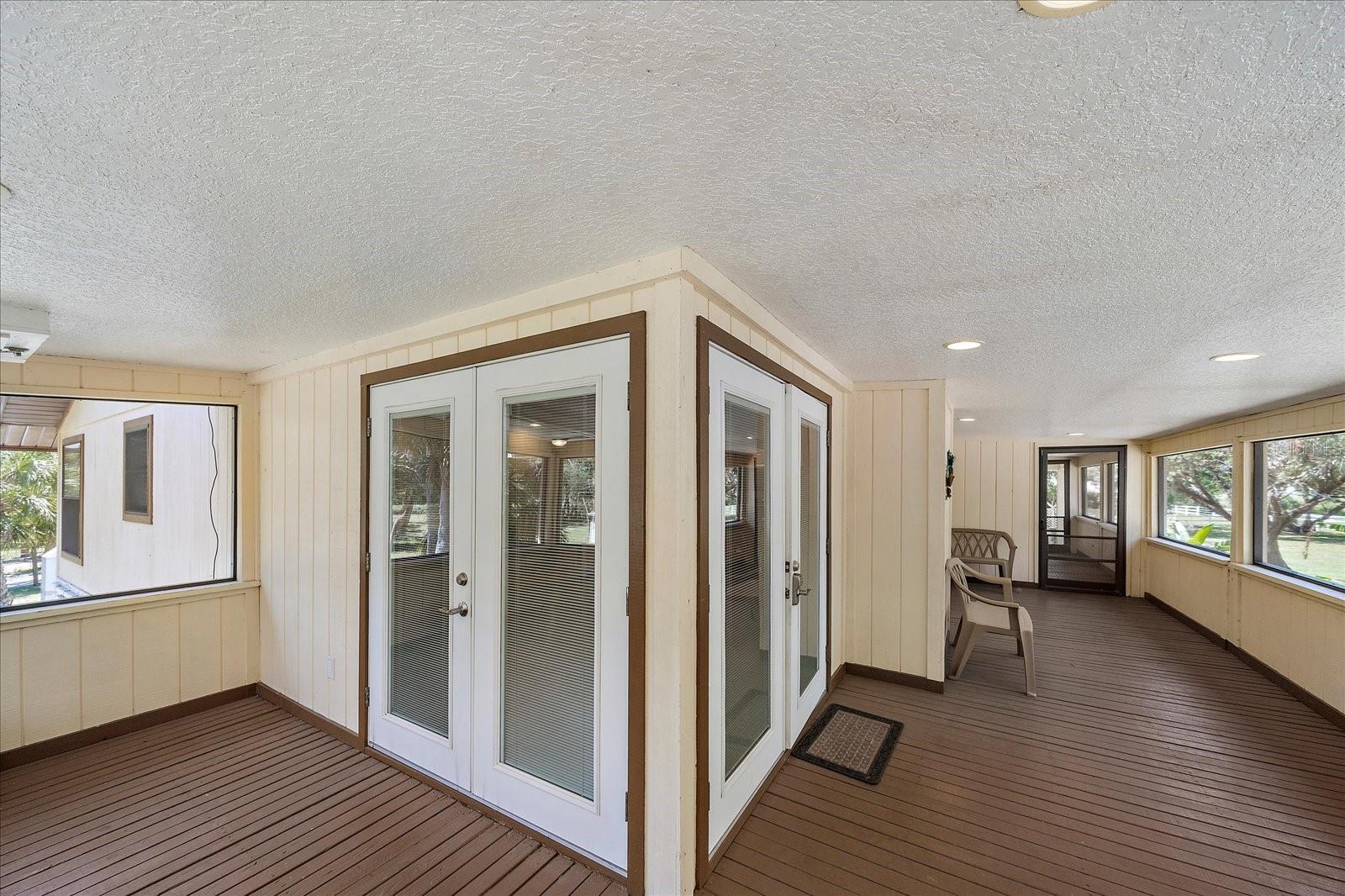 A4647243 Property Photo