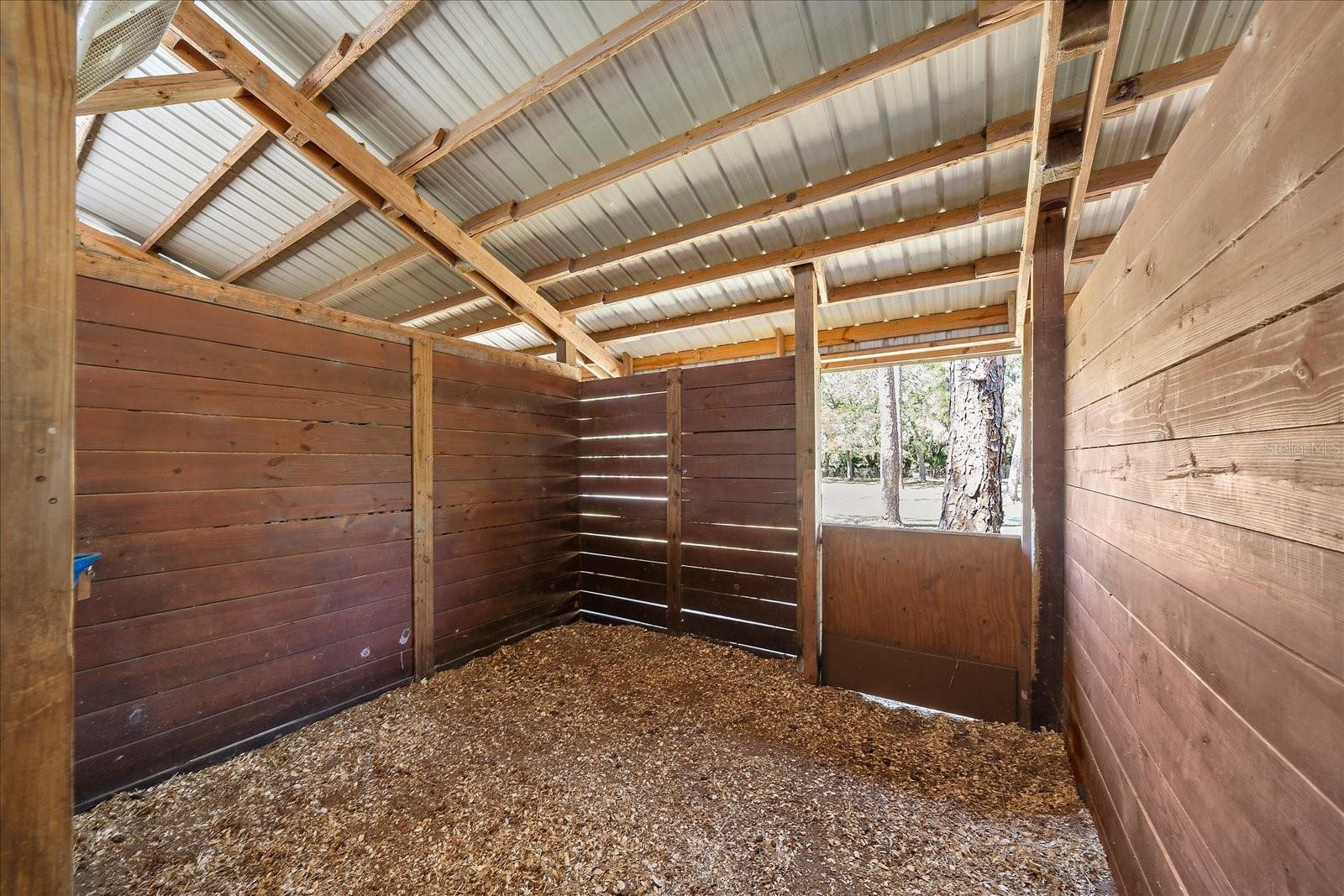 A4647243 Property Photo