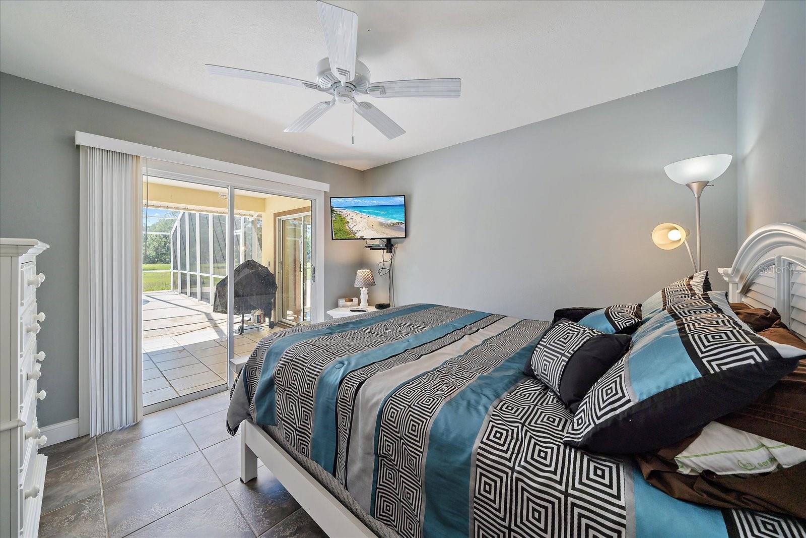 A4647243 Property Photo