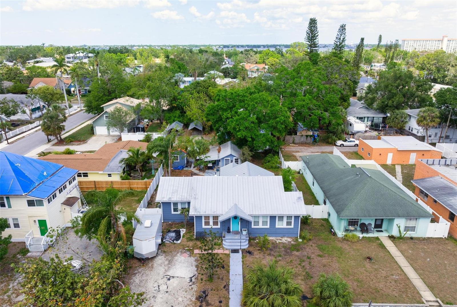 2120 8TH AVE W, BRADENTON, FL, 34205