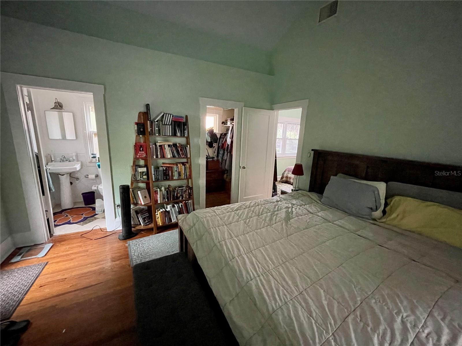 2120 8TH AVE W, BRADENTON, FL, 34205