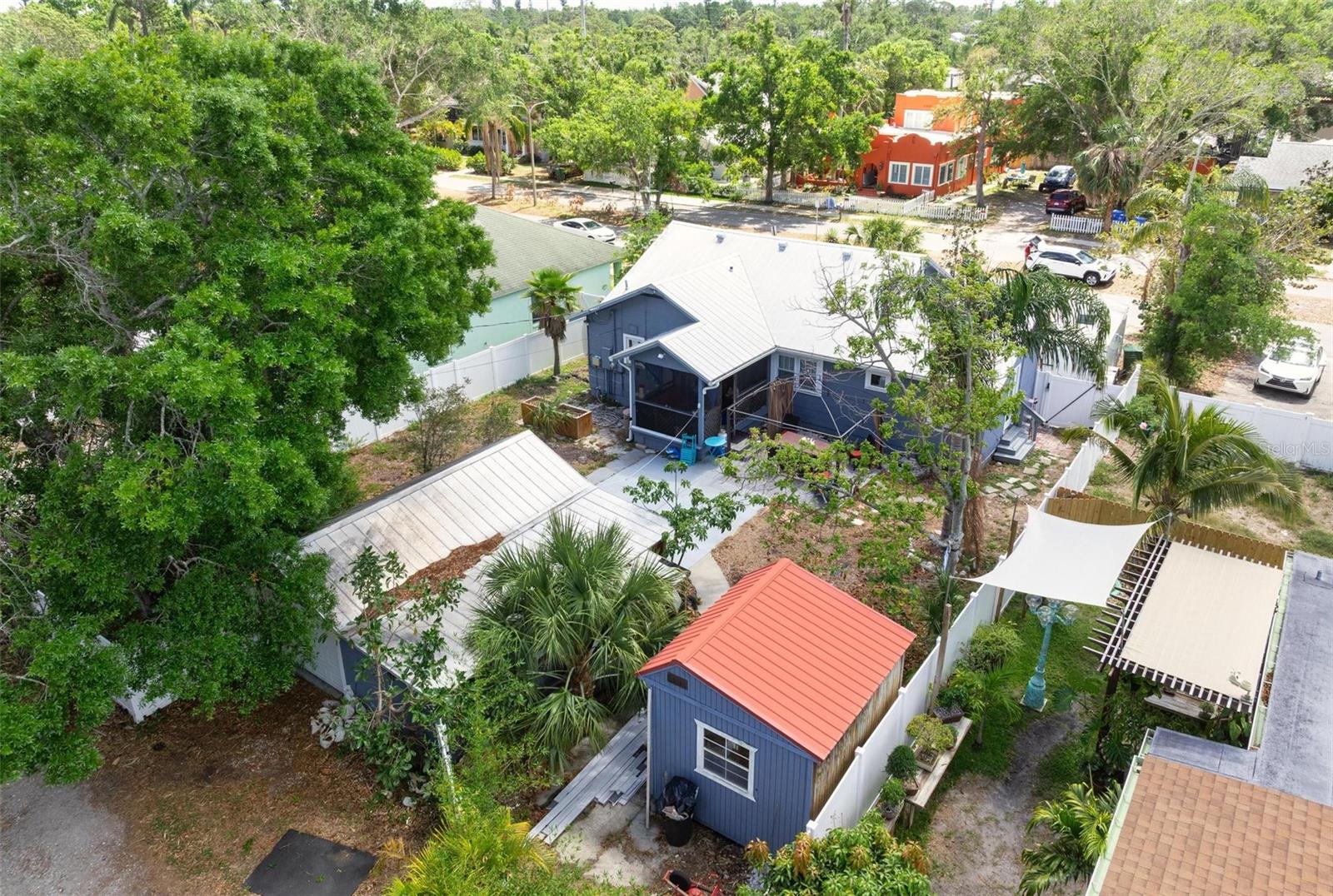 2120 8TH AVE W, BRADENTON, FL, 34205