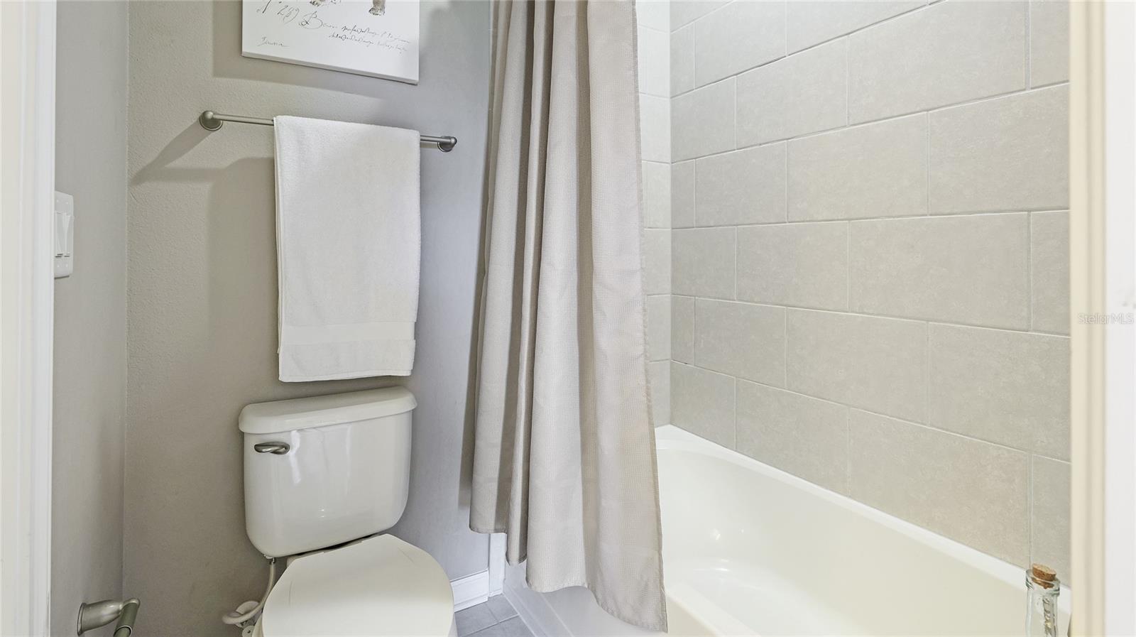 6111 HORSE MILL PL, PALMETTO, FL, 34221