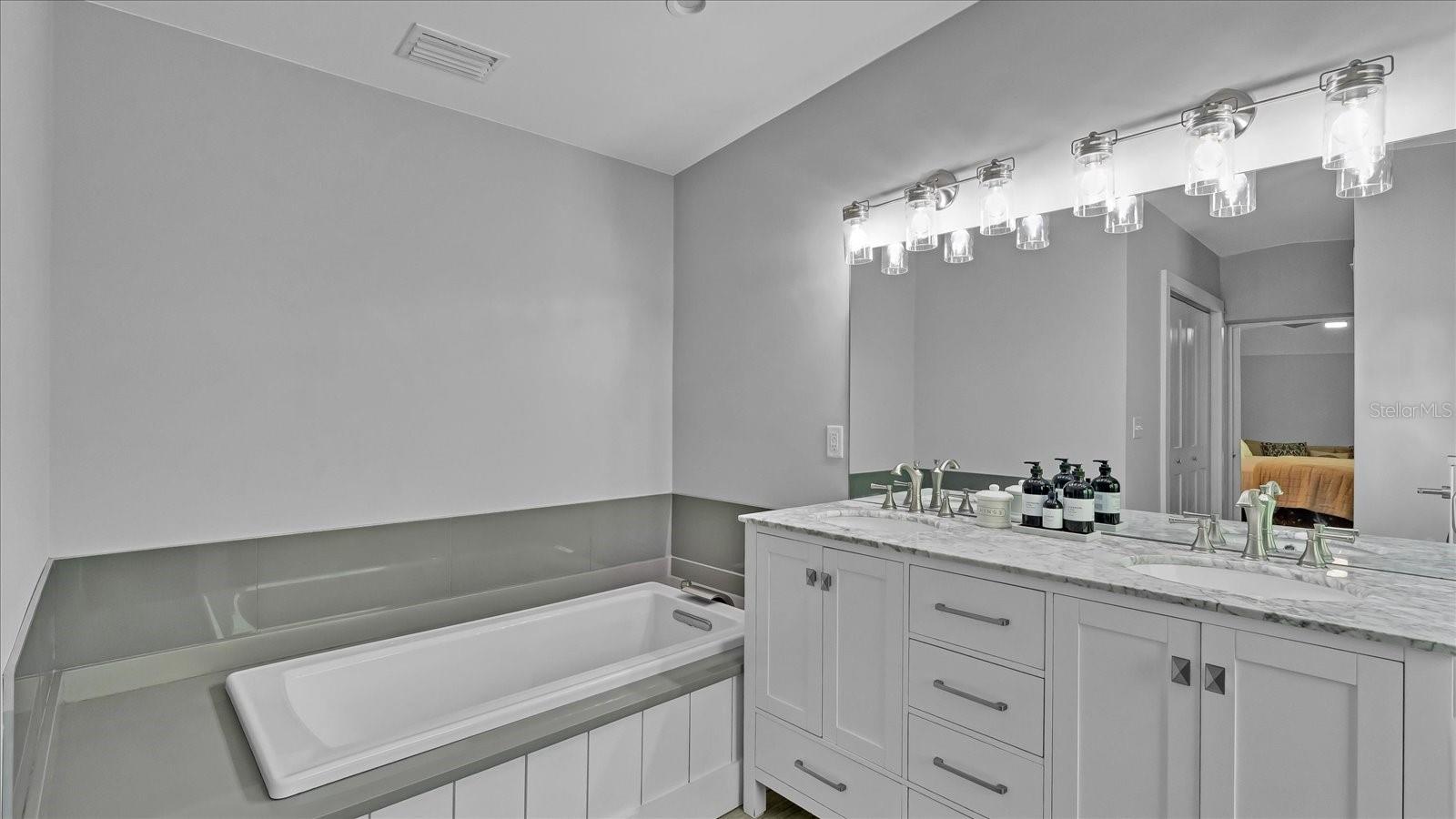 1320 S FLAGLER AVE, FLAGLER BEACH, FL, 32136