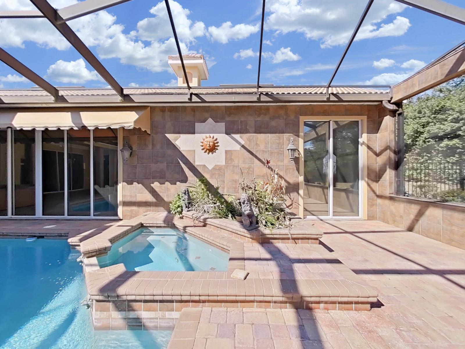 9460 BEARFOOT TRL, WEEKI WACHEE, FL, 34613