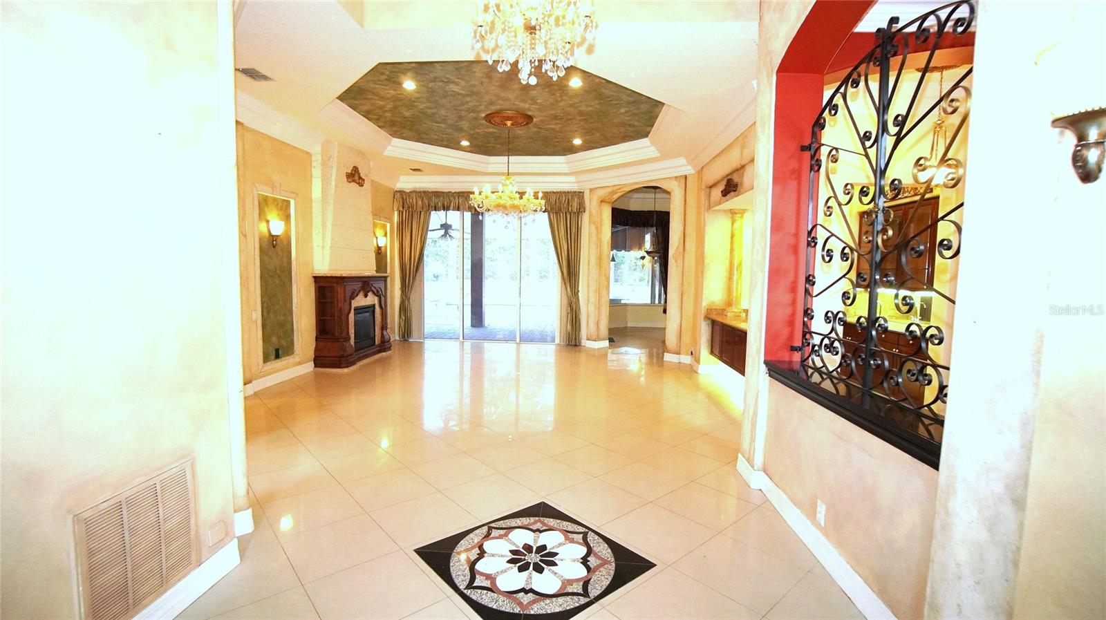 9460 BEARFOOT TRL, WEEKI WACHEE, FL, 34613