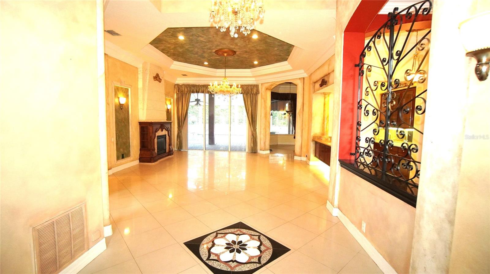 9460 BEARFOOT TRL, WEEKI WACHEE, FL, 34613